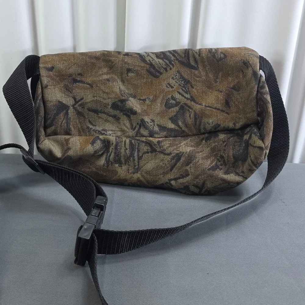 Vintage Realtree 1 Pocket Fieldline Fanny Pack Made In The USA Y2K 90's Skate...